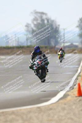 media/Sep-20-2025-TrackDaz (Sat) [[27f0cde673]]/A Group/2pm (Turn 9)/